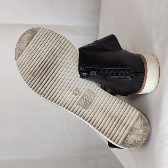Time and Tru Black Faux Leather Strappy Platform Sandal Size 8 - Picture 6 of 6
